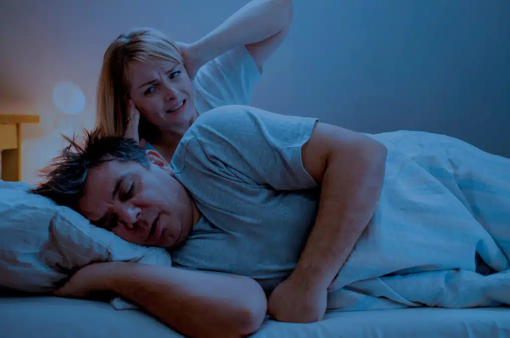 How to stop snoring naturally